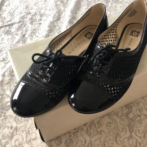 Oxford patent leather and suede flats, brand new